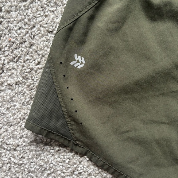 All in Motion Green Athletic Shorts Elastic Waistband Lightweight Athleisure XL - Picture 7 of 9